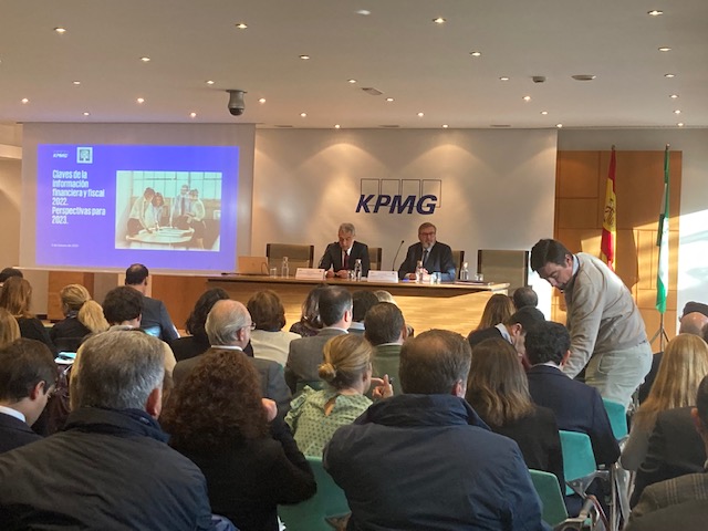 Sesión informativa sobre las "Claves de la Información Financiera y Fiscal"  