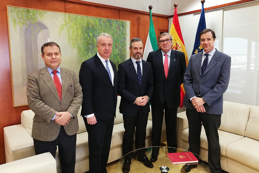 Reunión en la Consejería de Hacienda, Industria y Energía